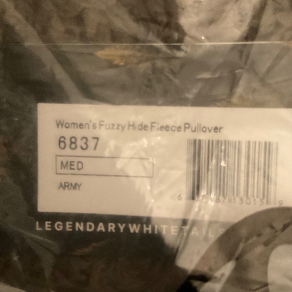 Legendary Whitetails Womens Fuzzy Hide Fleece Pullover Army Green Medium NWT - Picture 5 of 6